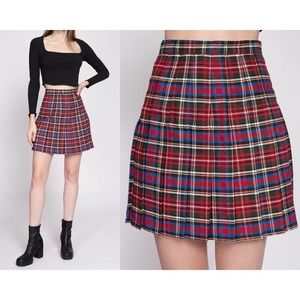 90s Red Plaid Pleated Mini Skirt - XS to Small, 25.5" | Vintage Preppy Miniskirt